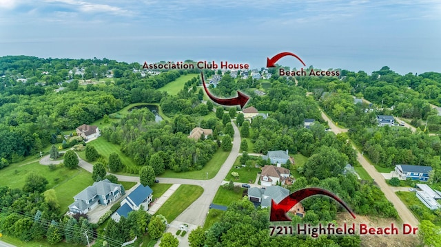 Listing photo 3 for 7211 Highfield Beach Dr, South Haven MI 49090