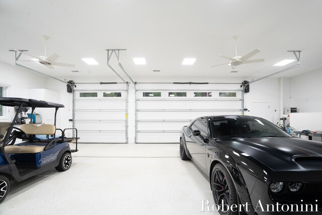 garage with ceiling fan