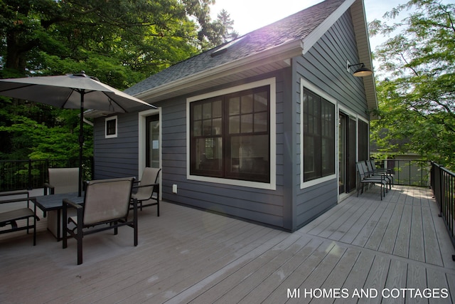 view of wooden deck