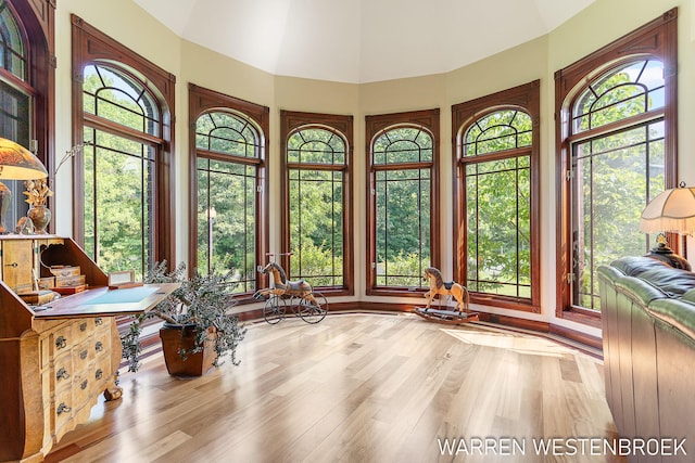 view of unfurnished sunroom