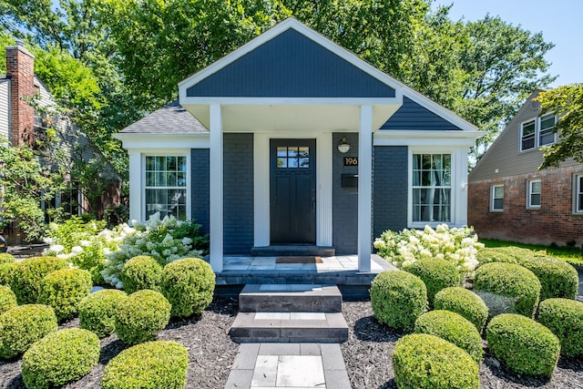 view of front of home featuring a porch