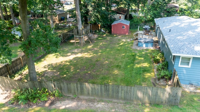 view of yard with a shed