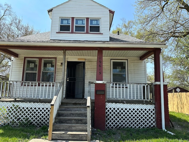 view of front facade with a porch