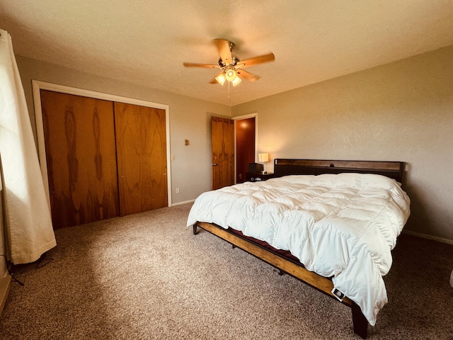 bedroom featuring carpet floors, a closet, and ceiling fan