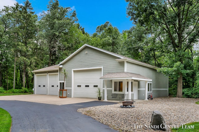 view of front of house with a garage