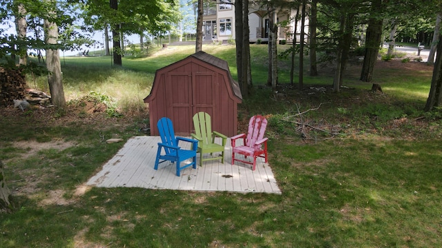 view of outdoor structure with a lawn