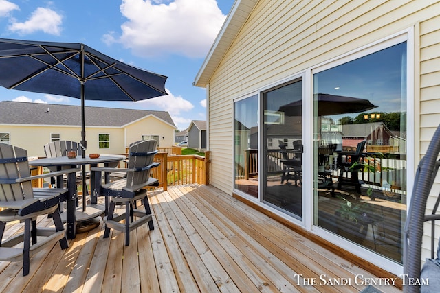 view of wooden deck