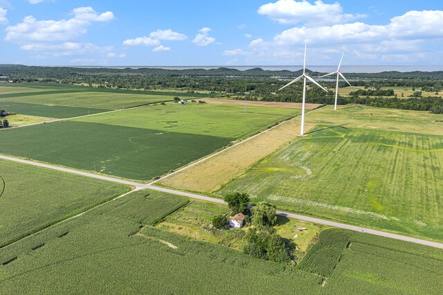 birds eye view of property featuring a rural view