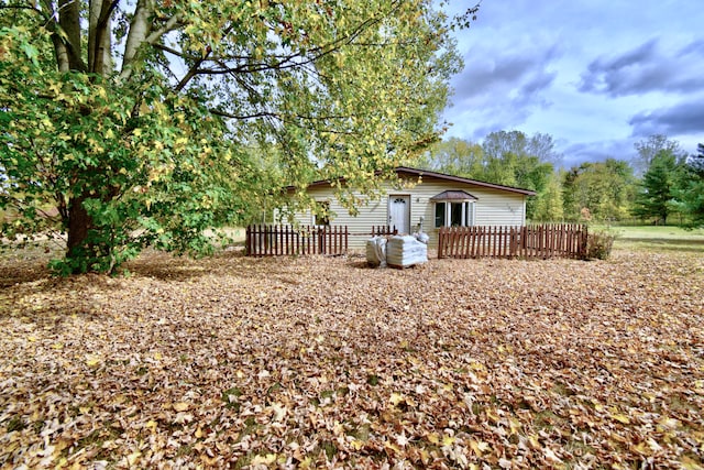 view of yard featuring a wooden deck