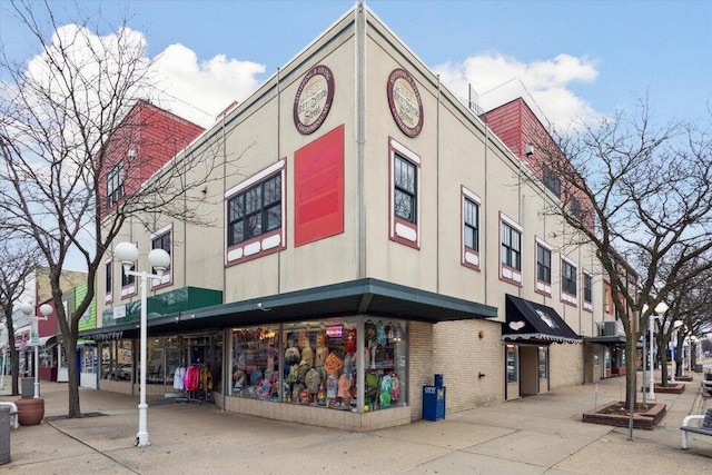 view of building exterior