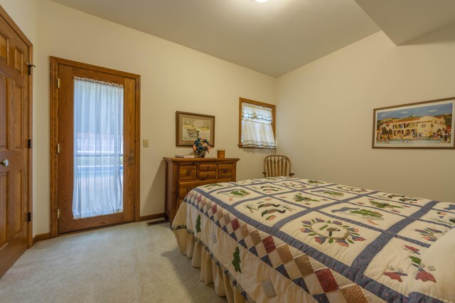 view of carpeted bedroom