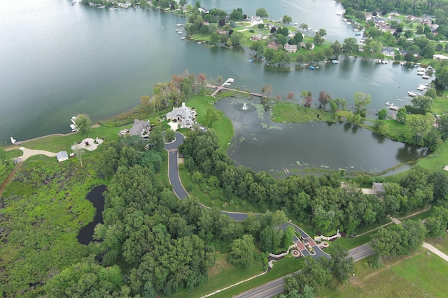 12284 Crowne Pointe Dr, Vicksburg, MI 49097 - photo 2