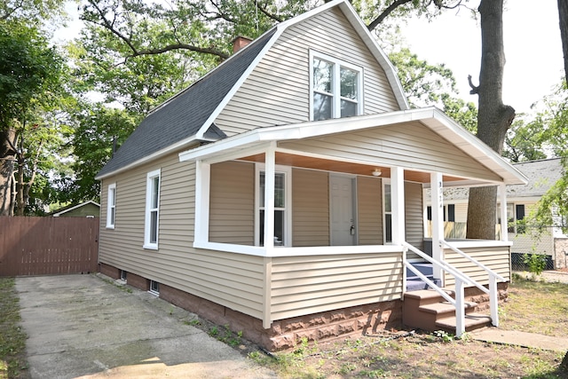 view of front of home with covered porch