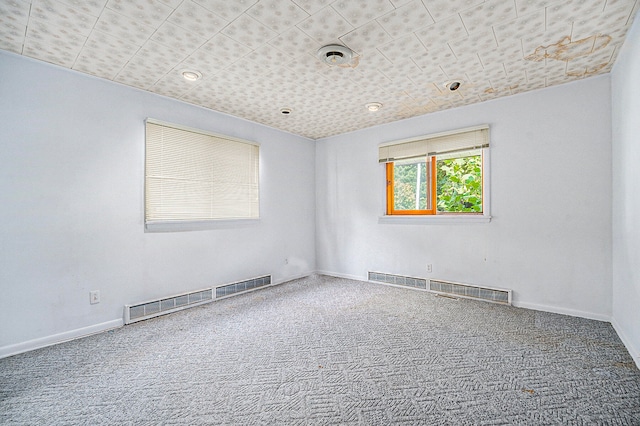 empty room with carpet