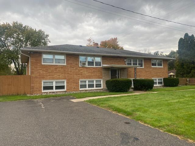 1305 Lakeview Ave, Battle Creek, MI 49015 - photo 3