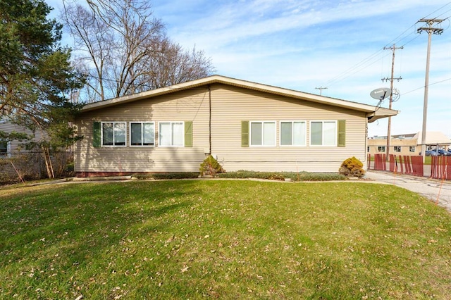 1305 Lakeview Ave, Battle Creek, MI 49015 - photo 6