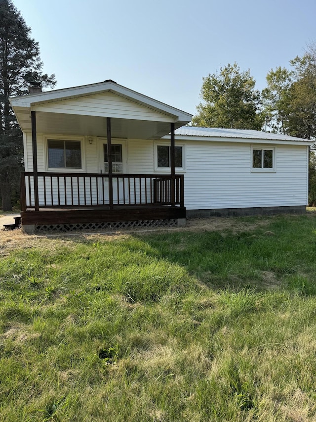 view of front of home featuring covered porch