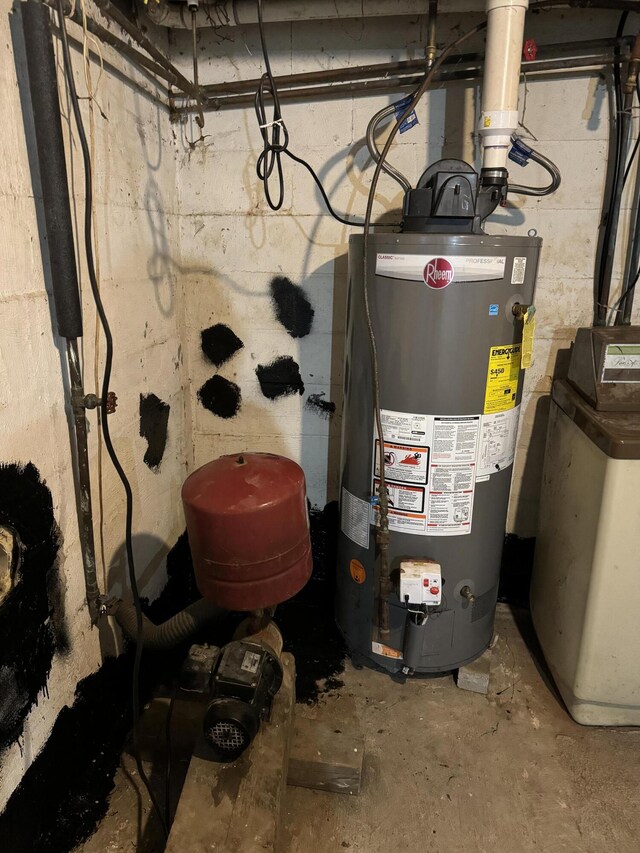 utilities with gas water heater