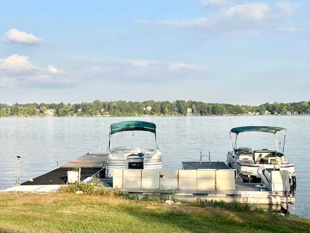 view of dock featuring a water view