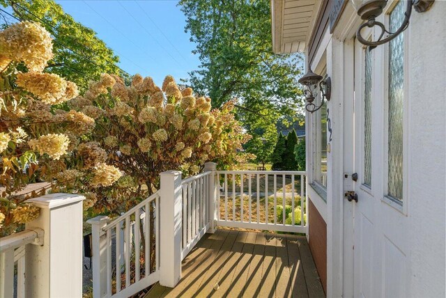 202 Oak St, South Haven, MI 49090 - view of balcony