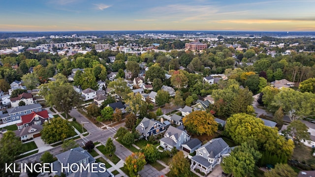 view of aerial view at dusk