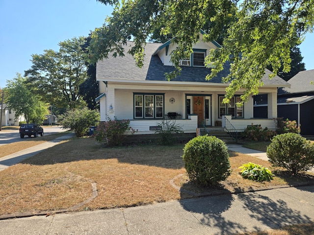 view of front of property featuring covered porch