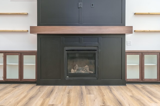 room details featuring hardwood / wood-style flooring