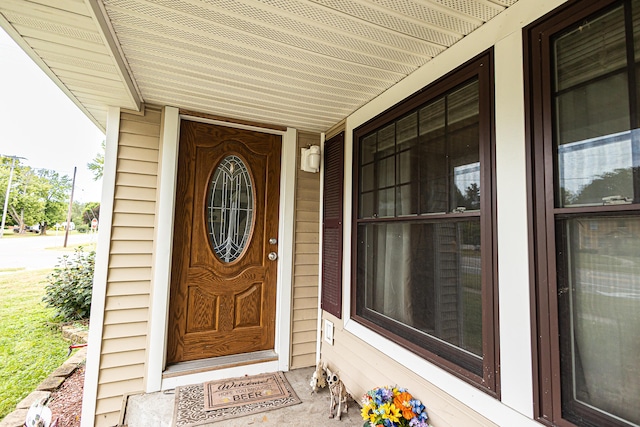 doorway to property with a porch