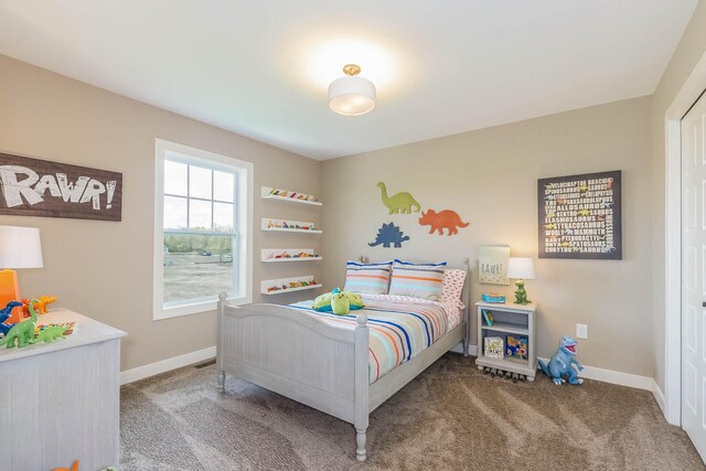 view of carpeted bedroom