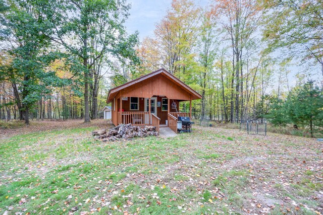 Listing photo 2 for 10319 7 Mile Rd, Stanwood MI 49346