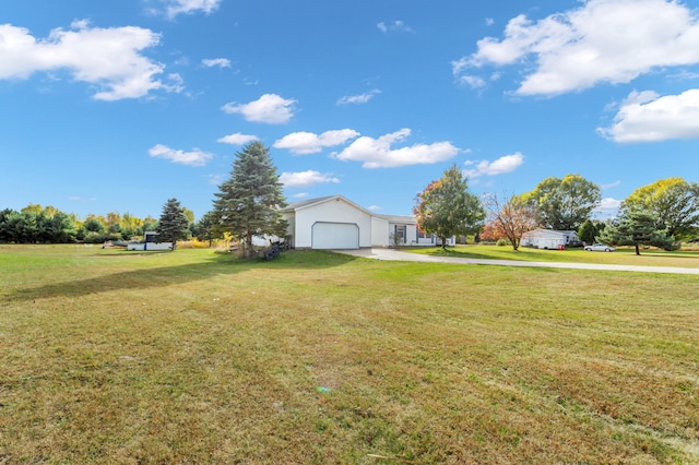 view of yard with a garage