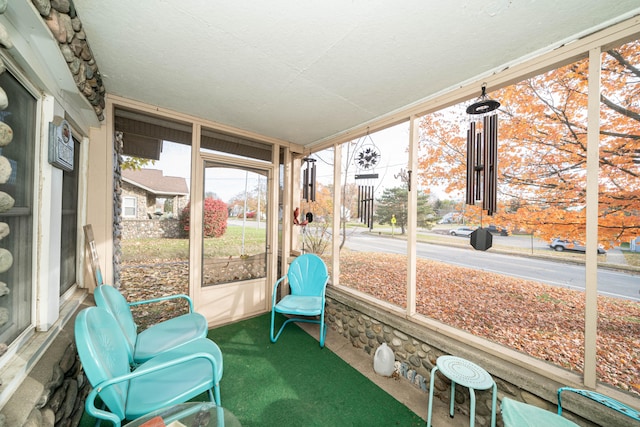 view of sunroom / solarium