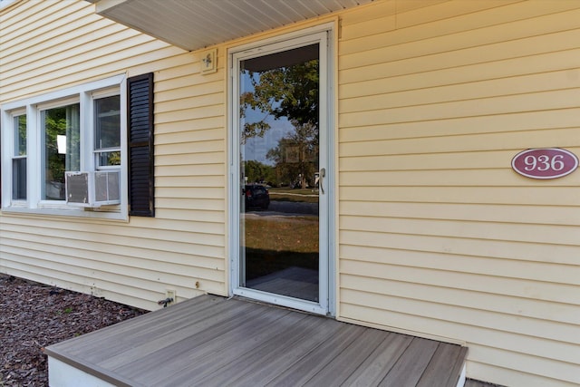 view of property entrance