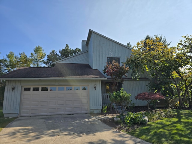 view of front of home featuring a garage