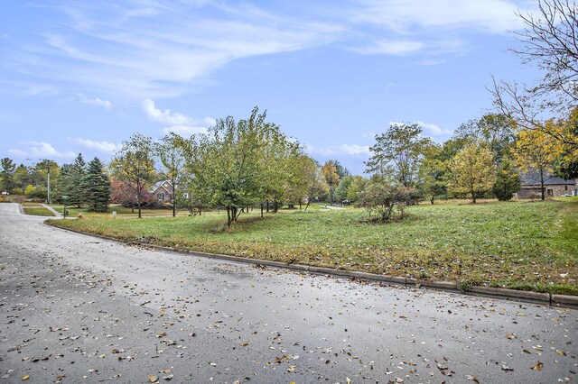605 Turquoise Trl, Marshall, MI 49068