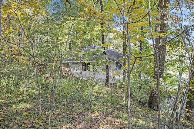 907 Ridge Ct, Chelsea, MI 48118