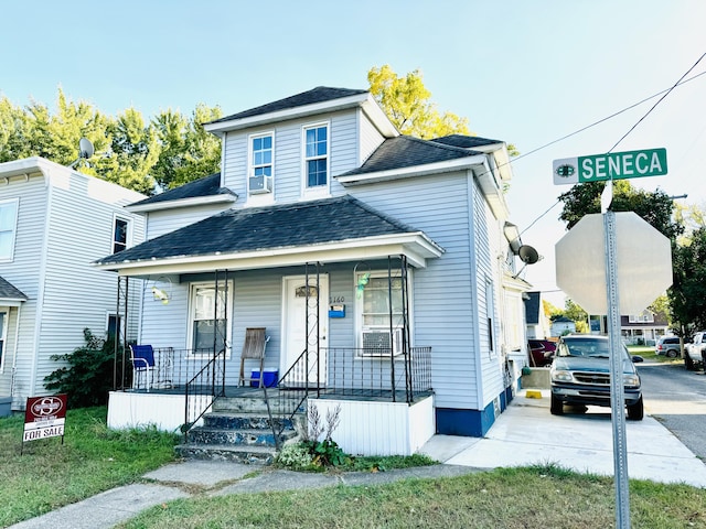 view of front of house featuring covered porch