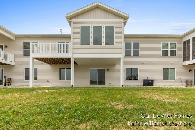 4494 Meadow Pond Way Unit 68, Hamilton, MI 49419 - rear view of property featuring a yard and central AC