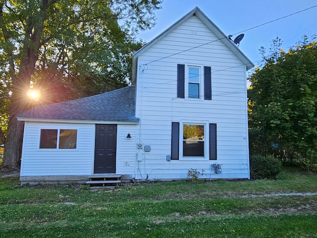 exterior space with a yard