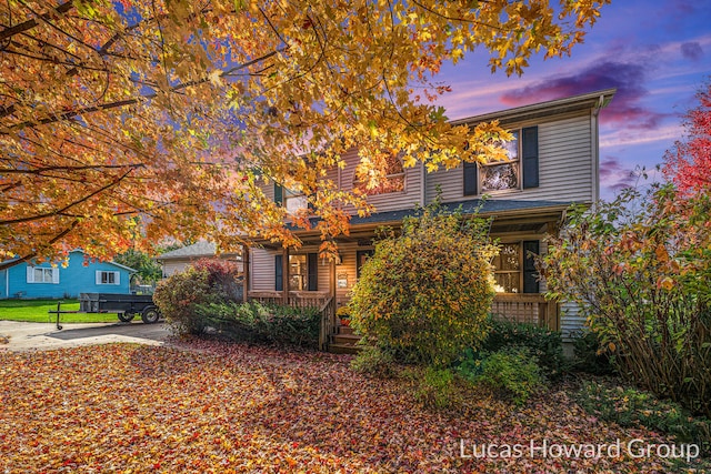 view of front of property