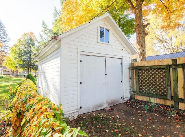 view of outbuilding