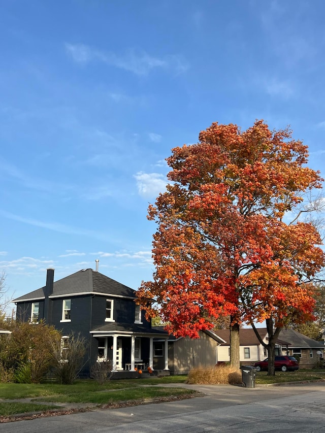 view of front of house