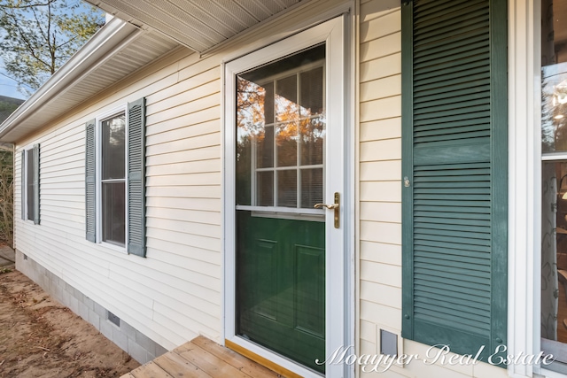 view of doorway to property