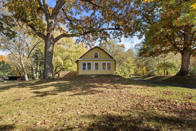 exterior space featuring a yard