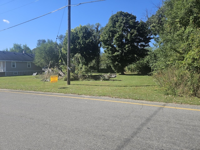 238 Pine St, Benton Harbor, MI 49022