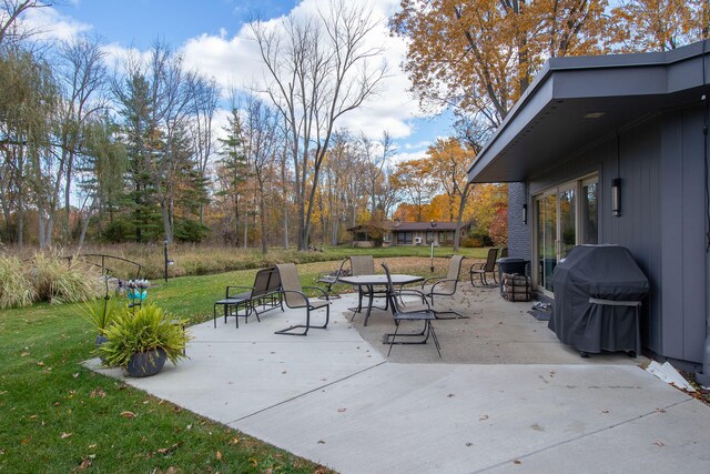 view of patio / terrace with area for grilling