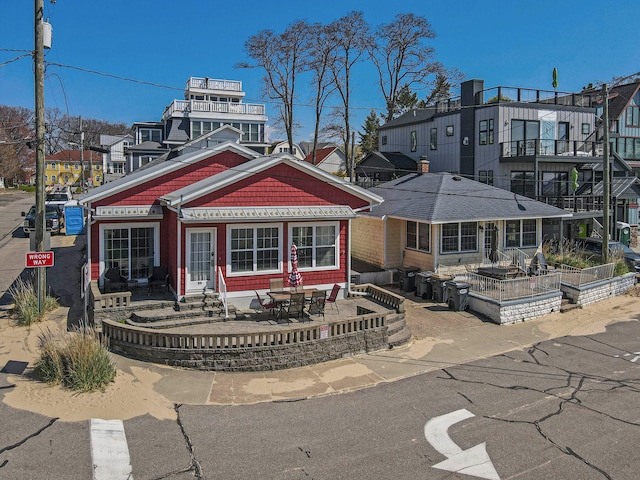 view of front of house