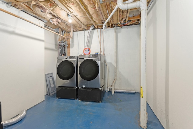 washroom featuring independent washer and dryer