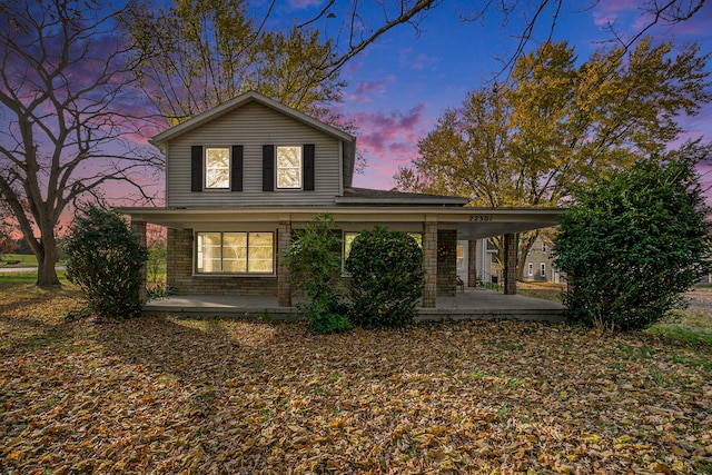 view of front of house