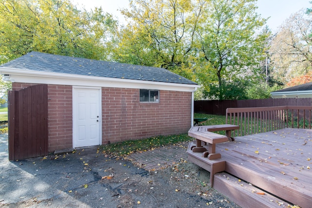 view of outbuilding